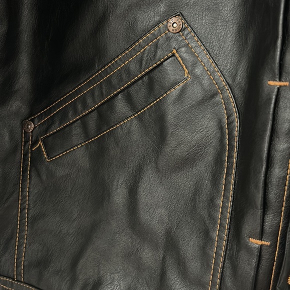 NWOT Mens Classic Stand Collar Bomber Jacket Vegan Leather Black Button Sz XL - Picture 9 of 14